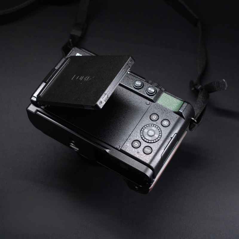 Lumix S9用木製L字グリップ | ウォールナット＆エボニー