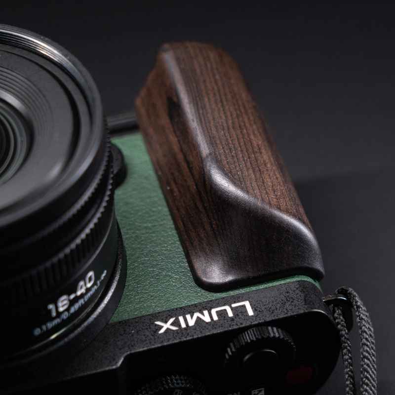 Lumix S9用木製L字グリップ | ウォールナット＆エボニー