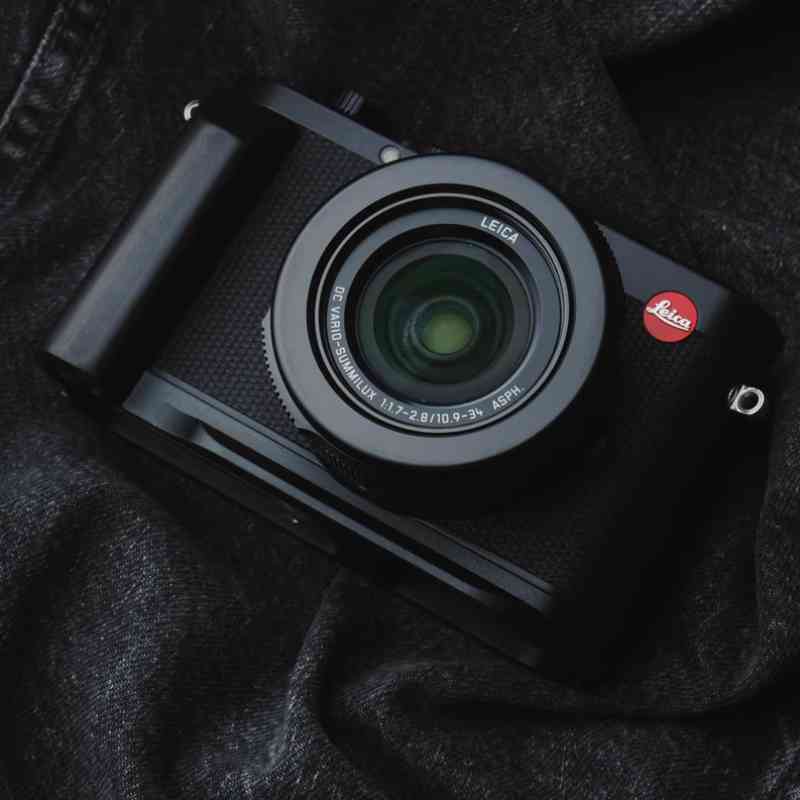 Wooden Leica D - Lux 8 Grip KC Design - iWoodStore