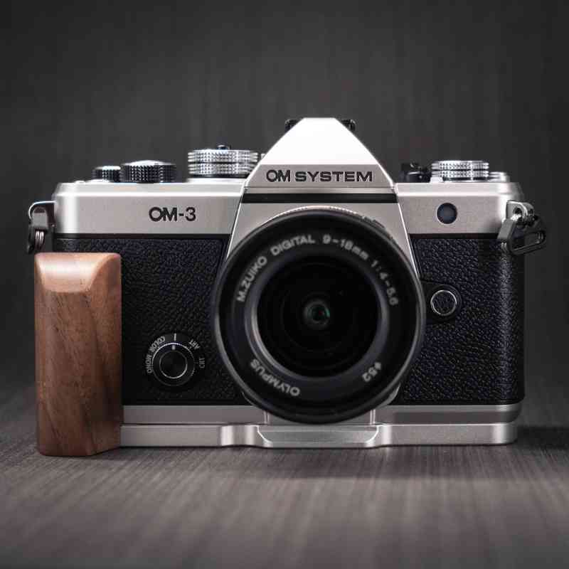 Wooden Olympus OM3 Grip YW Design - iWoodStore